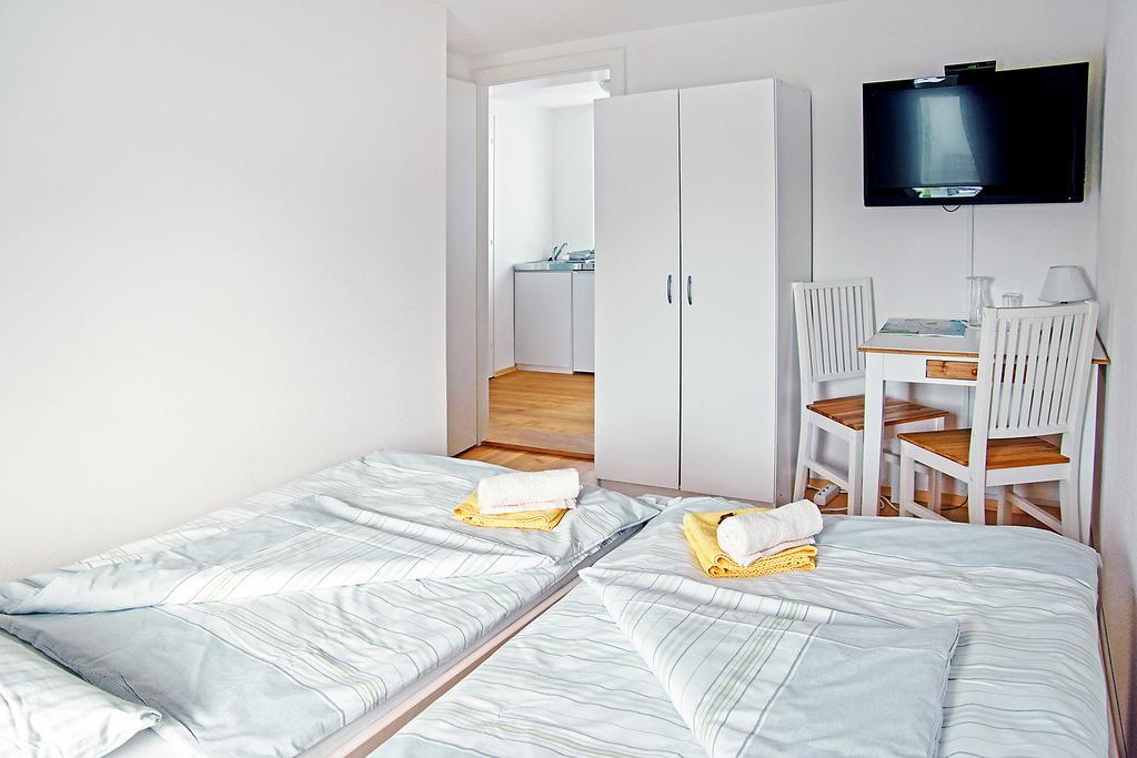 ברגנץ Hostel Villa Viva מראה חיצוני תמונה
